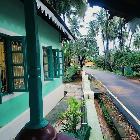 The Bungalow Bogmalo An 1880 Indo Portuguese Heritage Beach Villa South Goa Exteriör bild
