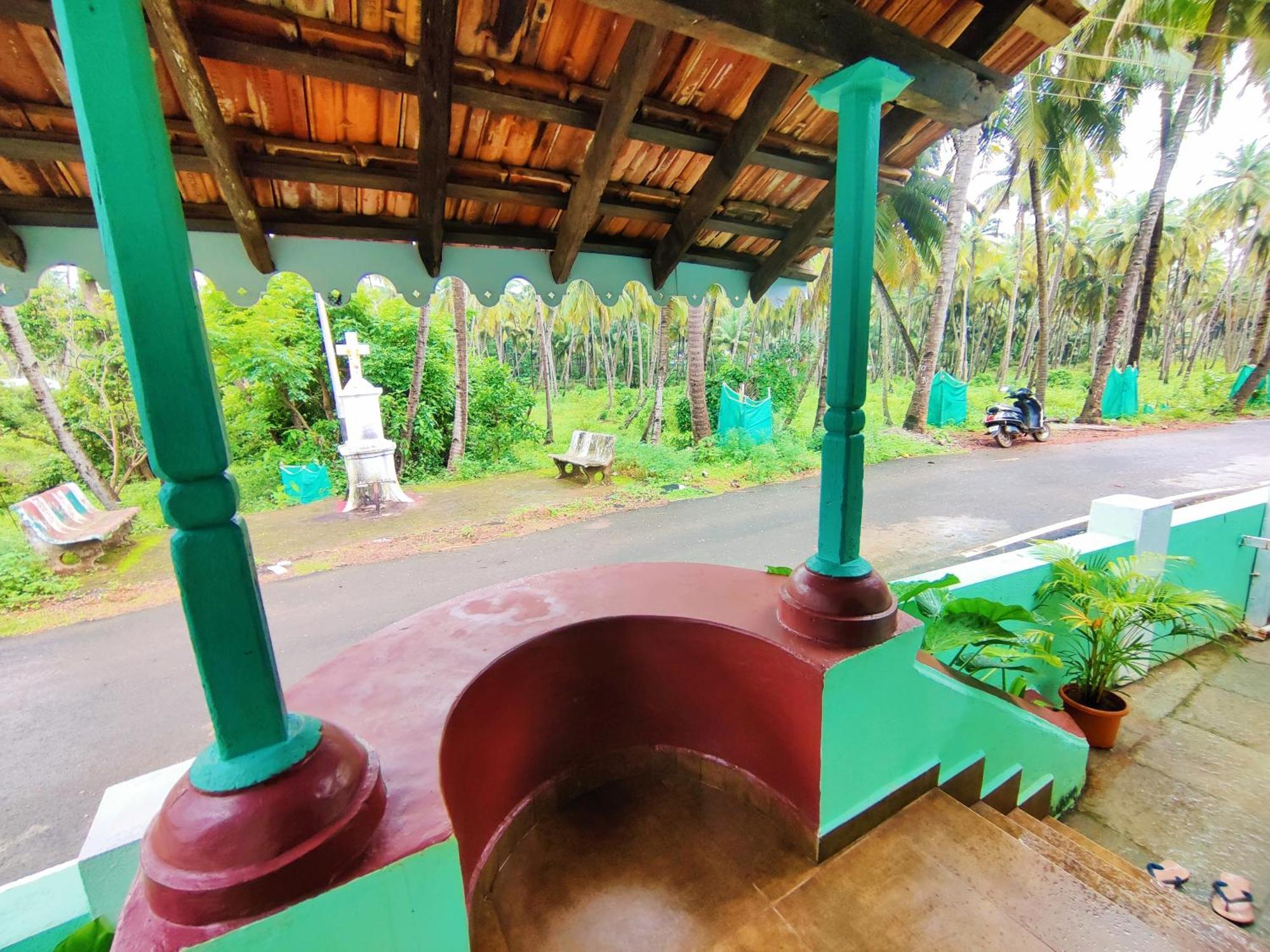 The Bungalow Bogmalo An 1880 Indo Portuguese Heritage Beach Villa South Goa Exteriör bild