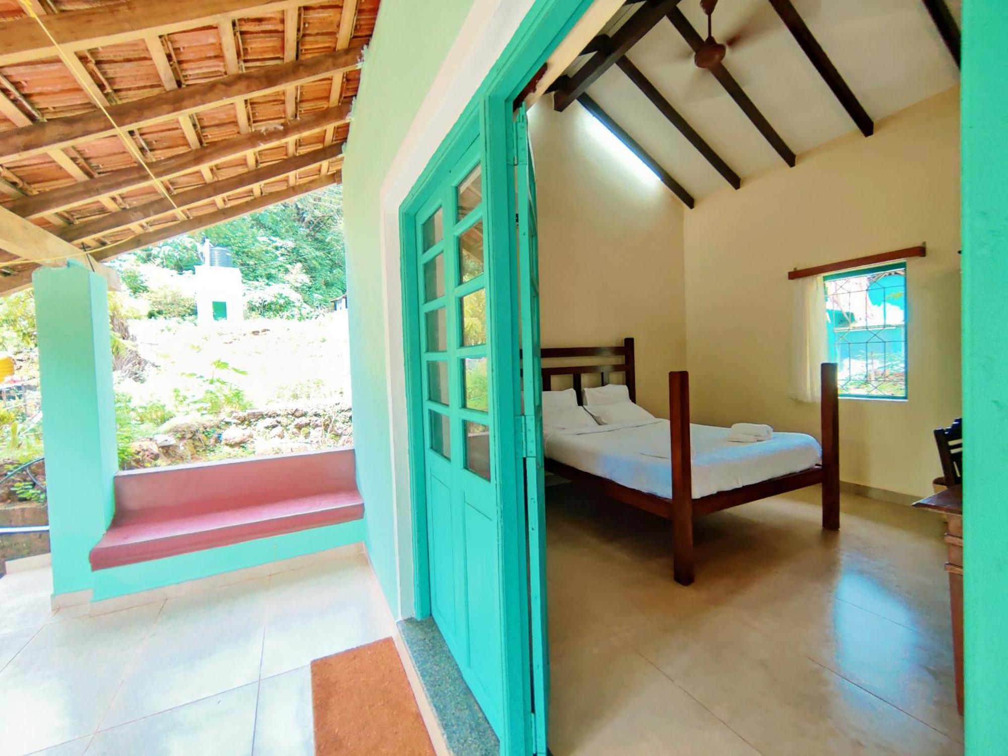 The Bungalow Bogmalo An 1880 Indo Portuguese Heritage Beach Villa South Goa Exteriör bild