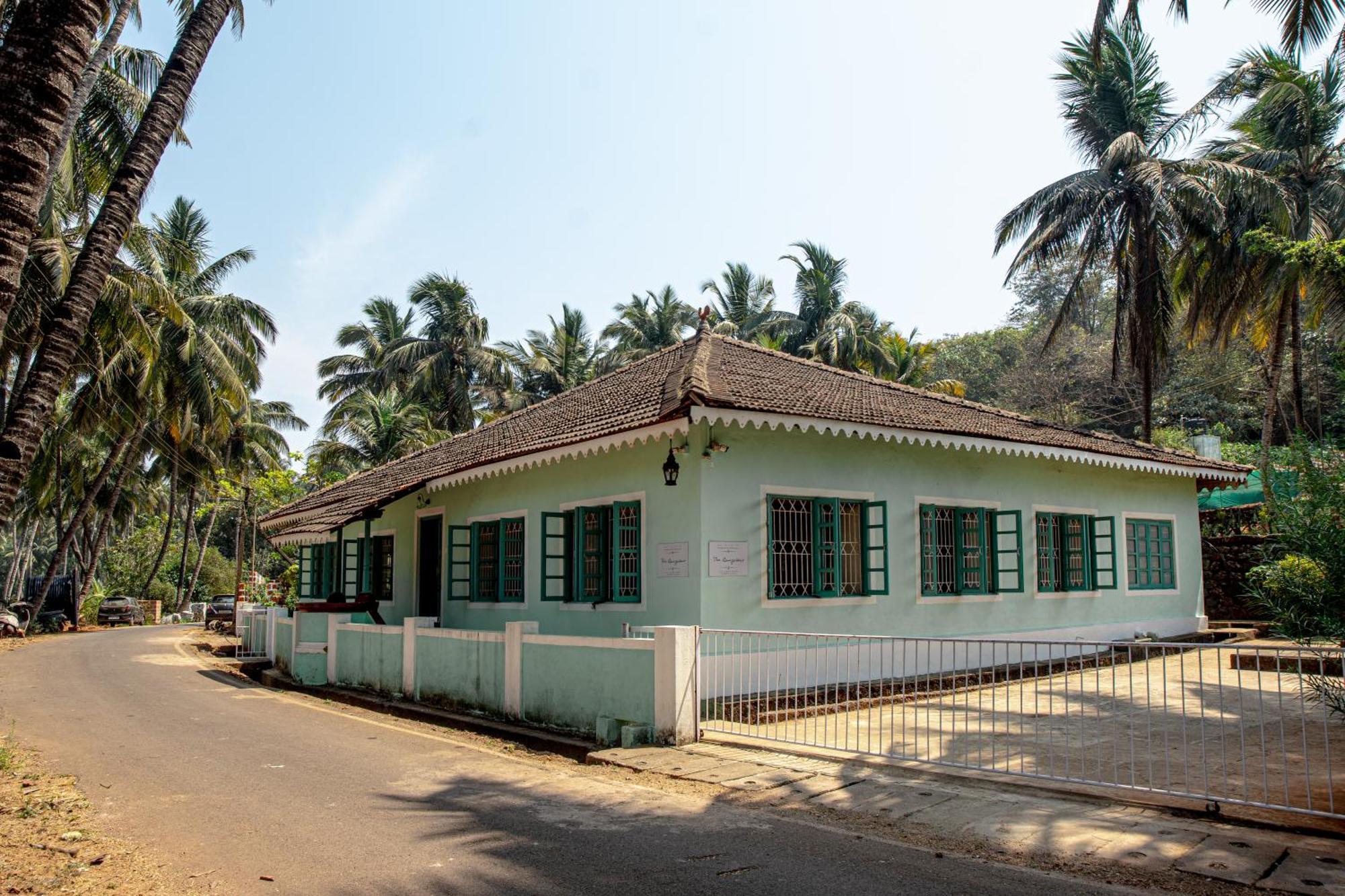 The Bungalow Bogmalo An 1880 Indo Portuguese Heritage Beach Villa South Goa Exteriör bild